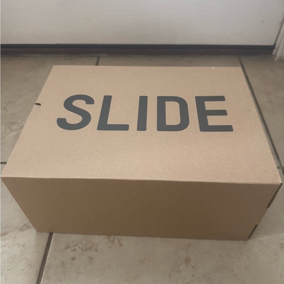 Yeezy slide Onyx New sz 13 - Picture 8 of 8